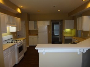 2453 Alston Dr NE in Marietta, GA - Building Photo - Building Photo