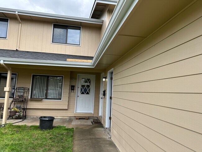 property at 228 Phelps St
