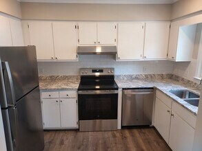 2708 Boxelder Ct in Raleigh, NC - Building Photo - Building Photo