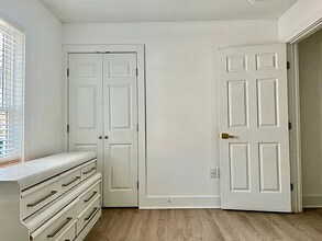 7111 Porcher Dr, Unit 1 in Myrtle Beach, SC - Building Photo - Building Photo