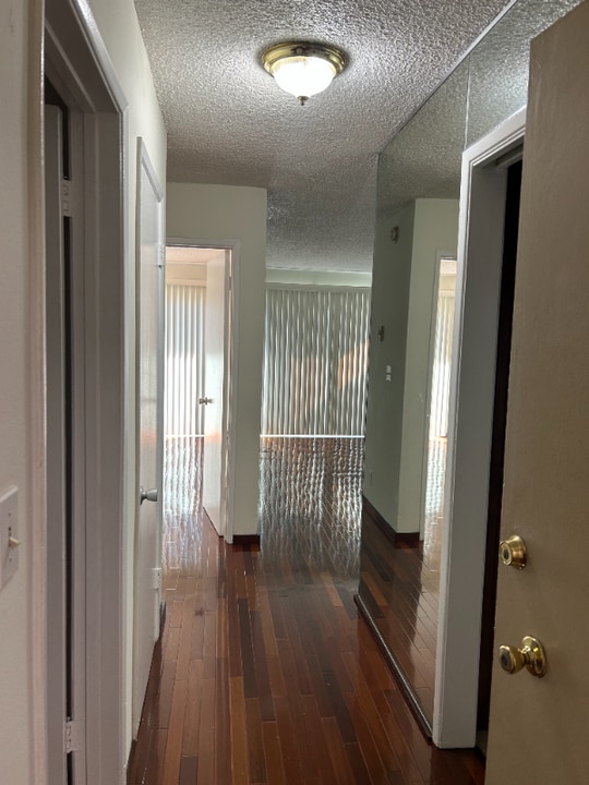 1930 Ocean Ave in Santa Monica, CA - Building Photo