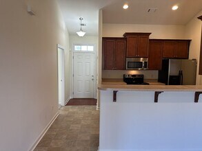 20 Wesleyan Dr in Savannah, GA - Building Photo - Building Photo