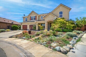 305 Falkirk Ct in Lincoln, CA - Building Photo - Building Photo