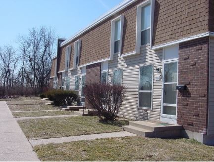 River Park Townhomes in Kansas City, MO - Building Photo