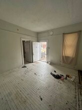 5470 Plover Ave in St. Louis, MO - Foto de edificio - Building Photo