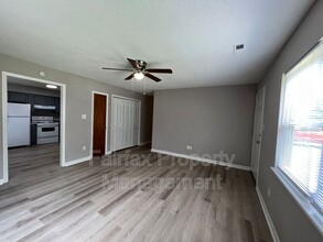 1117 Pecan Pl in Durham, NC - Building Photo - Building Photo
