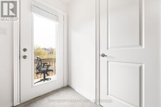 2 Queenpost Dr in Brampton, ON - Building Photo - Building Photo