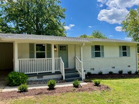 763 San Fernando Dr in Smyrna, GA - Building Photo
