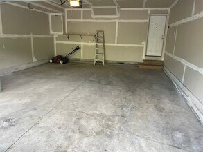 300 Linden St N in Northfield, MN - Foto de edificio - Building Photo