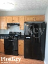 246 Marsh Glen Dr in Jonesboro, GA - Building Photo - Building Photo