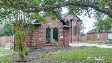 1015 Pine Walk Trail in Spring, TX - Building Photo - Building Photo