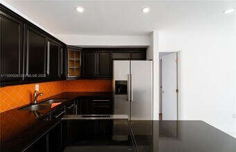 3716 NE 168th St in North Miami Beach, FL - Building Photo - Building Photo