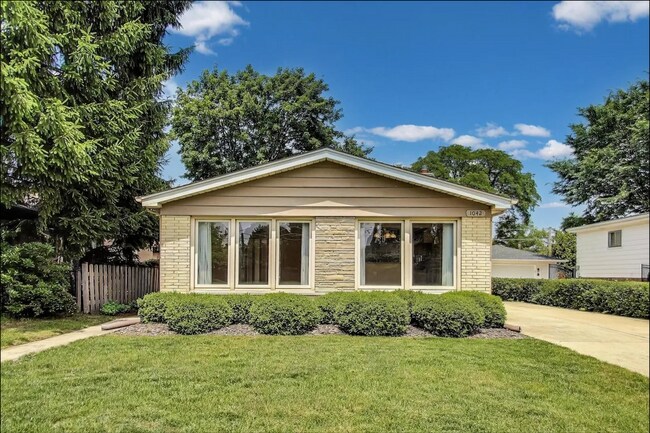 property at 1042 Central Rd