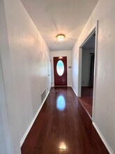 604 Mockingbird Ln in Kerrville, TX - Building Photo - Building Photo