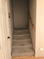 934 Saxon Way in Bozeman, MT - Building Photo