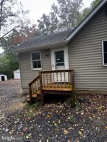 845 Sollers Wharf Rd in Lusby, MD - Building Photo