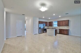 11705 Clare Hill Ave in Riverview, FL - Building Photo - Building Photo