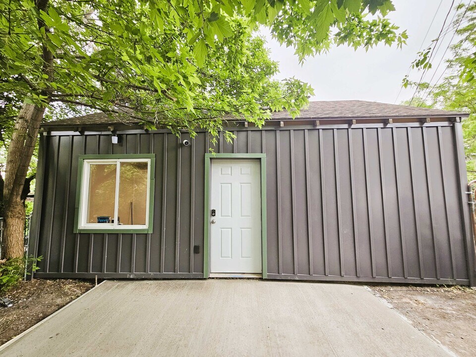 1020 Lowell Ave S in Salt Lake City, UT - Building Photo