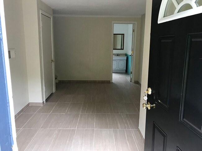 31 Alfred Ave in Rochester, NY - Foto de edificio - Building Photo