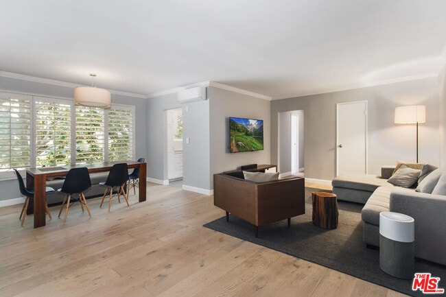 757 Ocean Ave in Santa Monica, CA - Building Photo - Building Photo