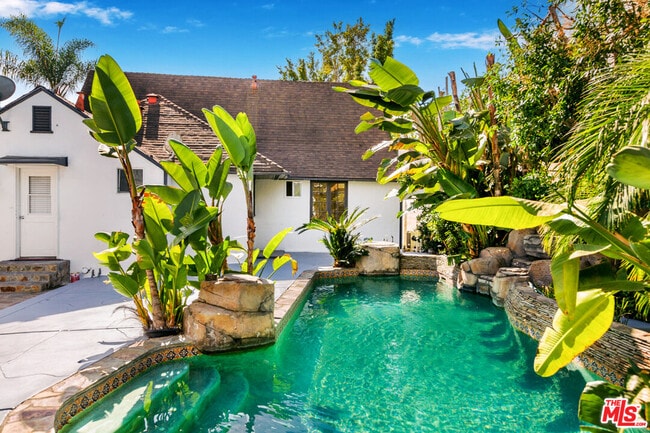 property at 6431 Maryland Dr