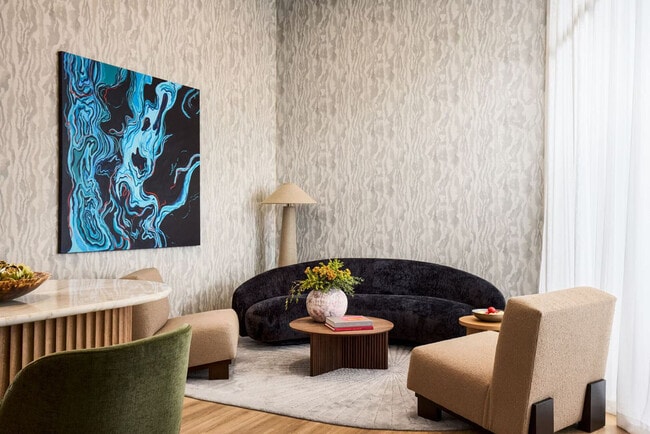 40 Western Ave, Unit GO FL2-ID1380121P in Boston, MA - Foto de edificio - Building Photo