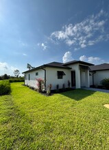242 Brig Cir W in Placida, FL - Building Photo - Building Photo