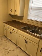 4616 Obama Blvd in Los Angeles, CA - Building Photo - Building Photo