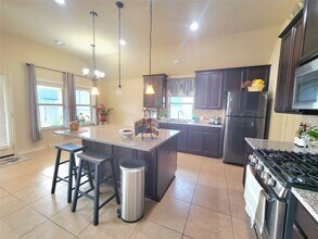 142 Round Lake Dr in Rosenberg, TX - Building Photo - Building Photo