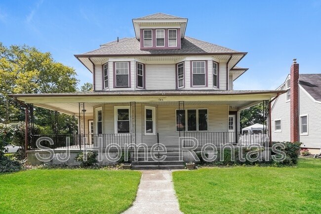 745 Highland Ave