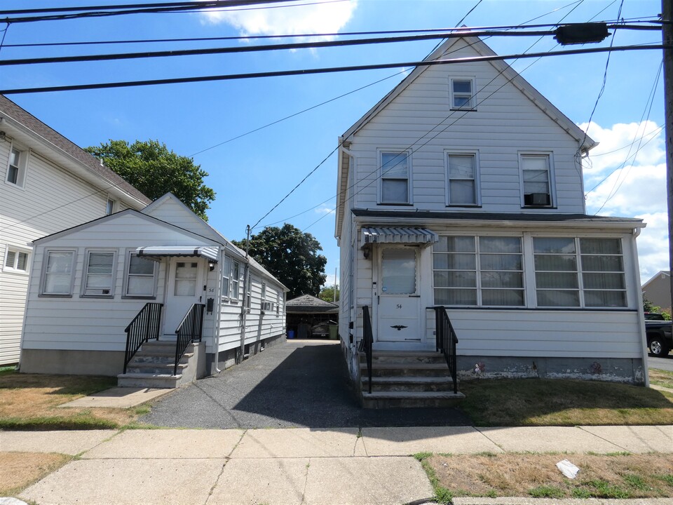 54 Laurel St in South Amboy, NJ - Building Photo