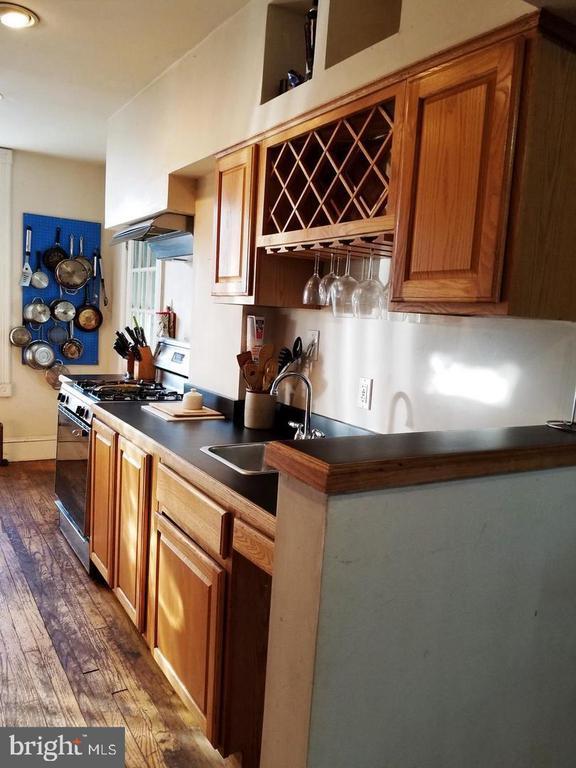 1377 F St NE in Washington, DC - Building Photo - Building Photo