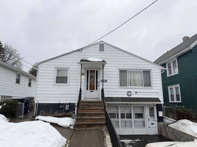 property at 152 Clover Ridge Dr