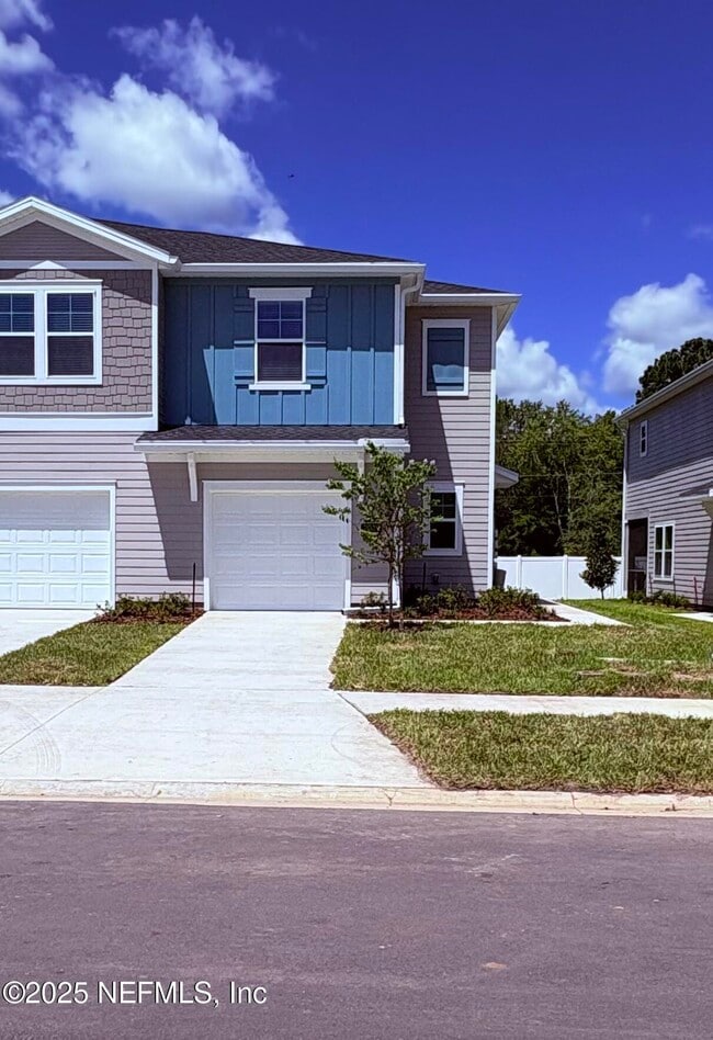 property at 2229 Windward Cay Ln