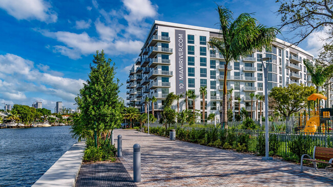 10X Miami River Apartments in Miami, FL - Building Photo - Building Photo