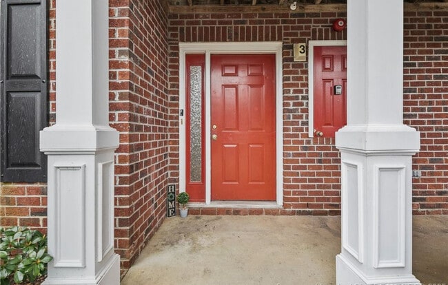 331 Bubble Creek Ct in Fayetteville, NC - Building Photo - Building Photo