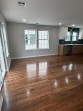 140 Littleton Ave, Unit 1 in Newark, NJ - Foto de edificio - Building Photo