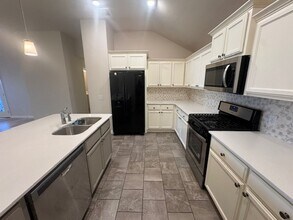 7000 NW 155th Ter in Edmond, OK - Building Photo - Building Photo