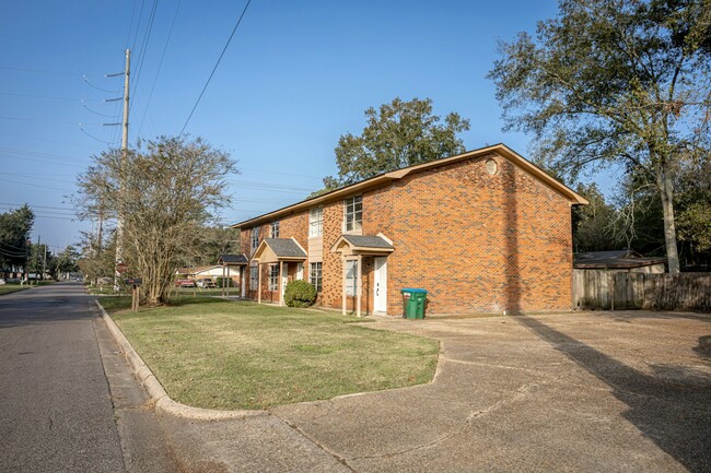 property at 3801 Lanier Ave