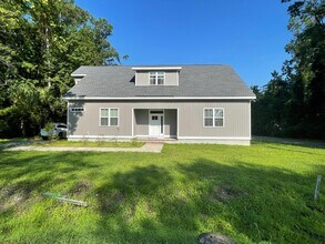 254 Peiffer Ave in Wilmington, NC - Building Photo - Building Photo