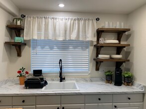 1820 Whitman Rd in Concord, CA - Foto de edificio - Building Photo