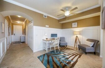 9731 Acqua Ct, Unit 537 in Naples, FL - Building Photo - Building Photo