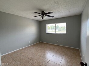 1206 Diplomat Pkwy E in Cape Coral, FL - Building Photo - Building Photo