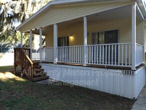 23031 NE 112th Court Rd in Fort McCoy, FL - Building Photo - Building Photo