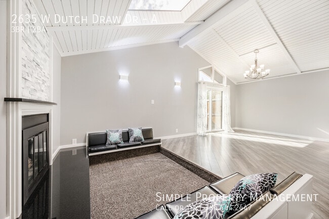 2635 Dutch Draw S in Taylorsville, UT - Building Photo - Building Photo