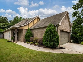 5296 Promenade Dr in Trussville, AL - Building Photo
