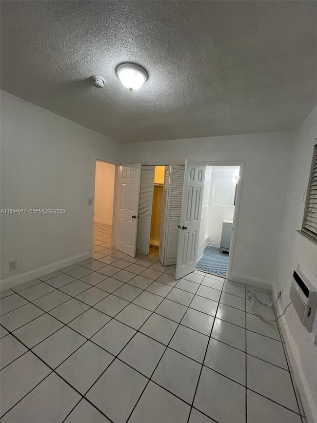 property at 7155 Rue Notre Dame