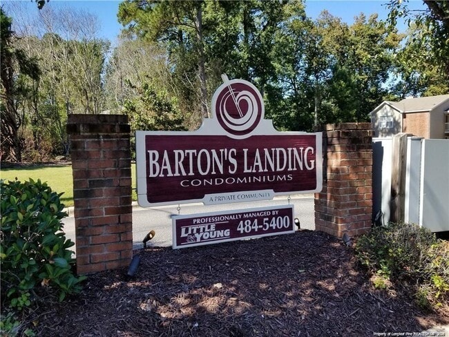 property at 698 Bartons Landing Pl