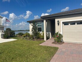 800 Griffon Ave in Lake Alfred, FL - Building Photo