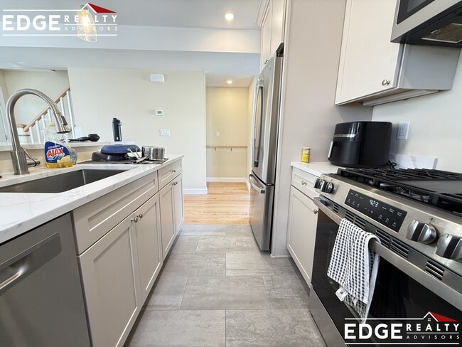 3 A Glenley Terrace, Unit 1 in Boston, MA - Building Photo - Building Photo